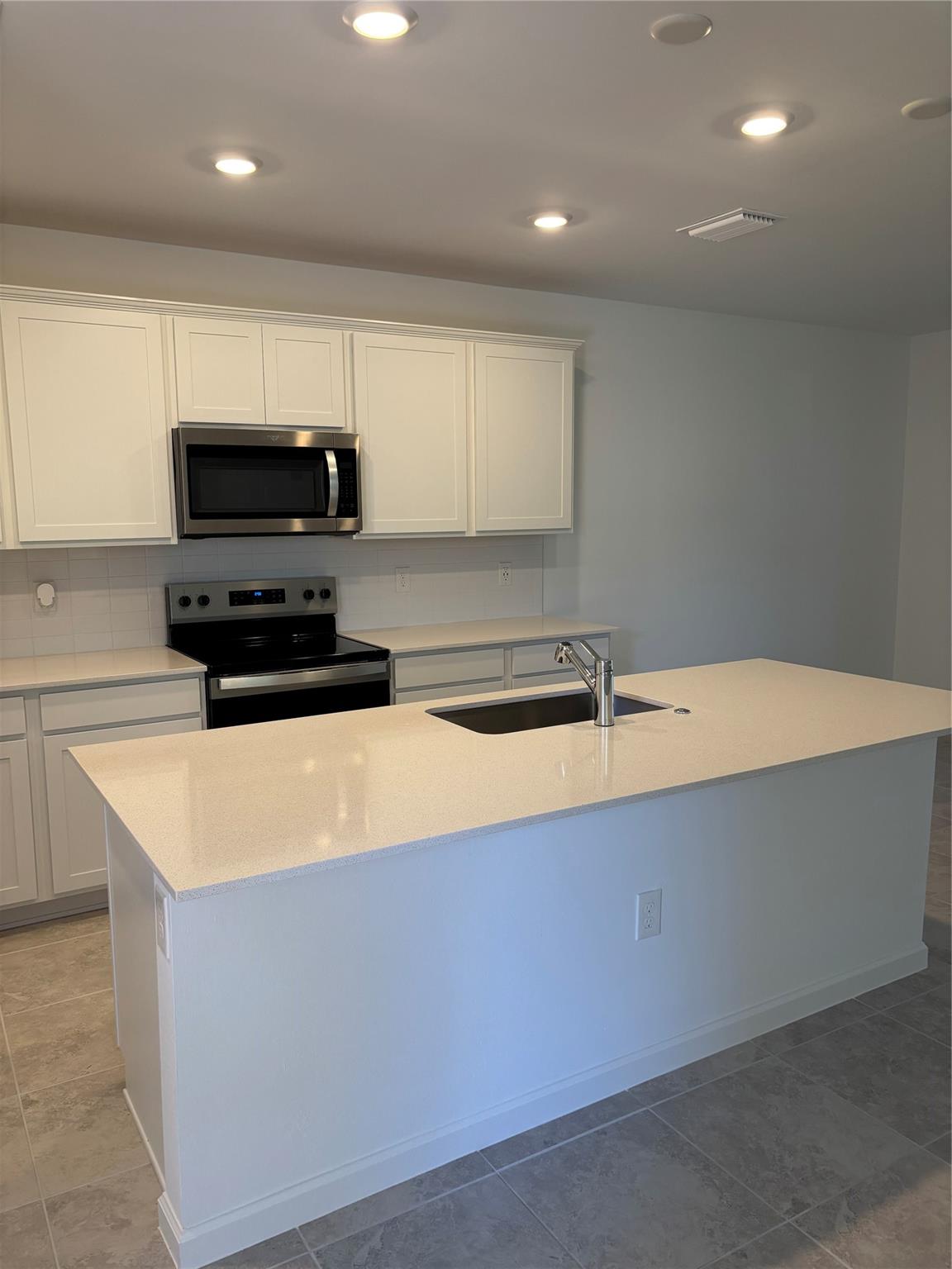 Coral Lks-Tract 3 - Residential Lease