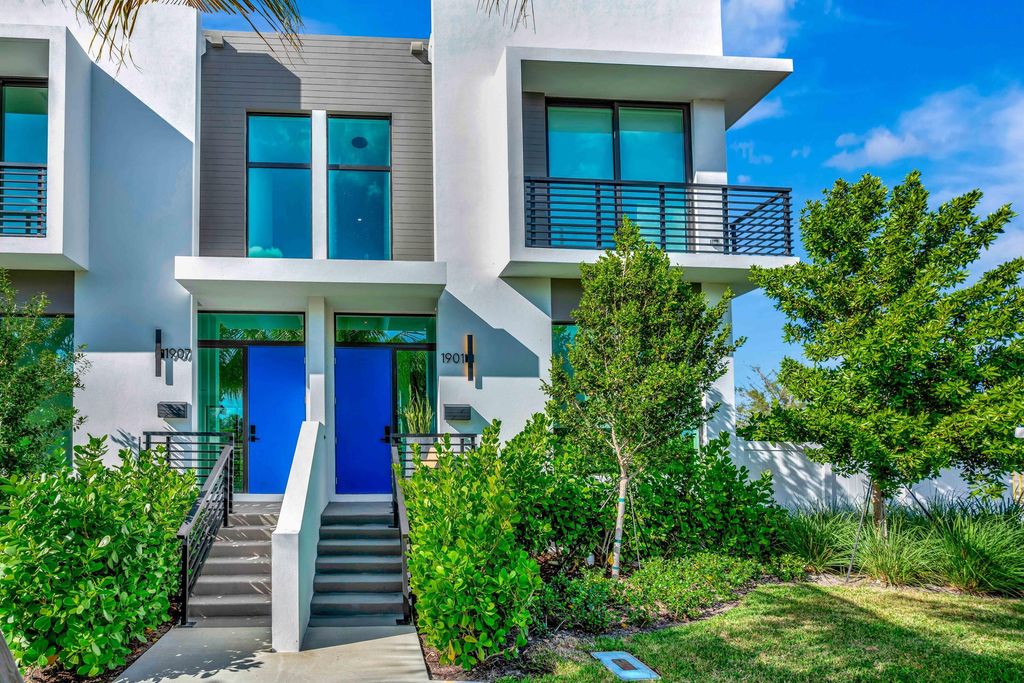 Photo of 1901 Dock Street, West Palm Beach, FL 33401 (MLS # B26001565)