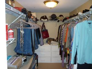 LAKEWOOD MIDRISE CONDO - Residential Lease