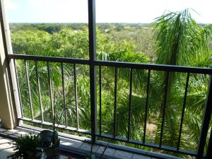 LAKEWOOD MIDRISE CONDO - Residential Lease