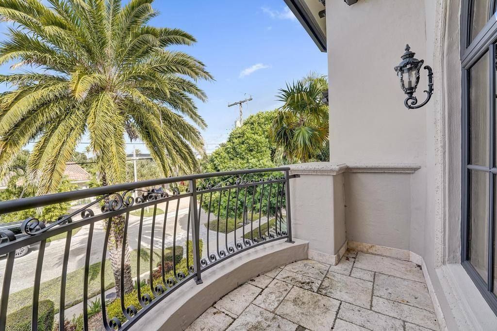 Lighthouse Point - Residential