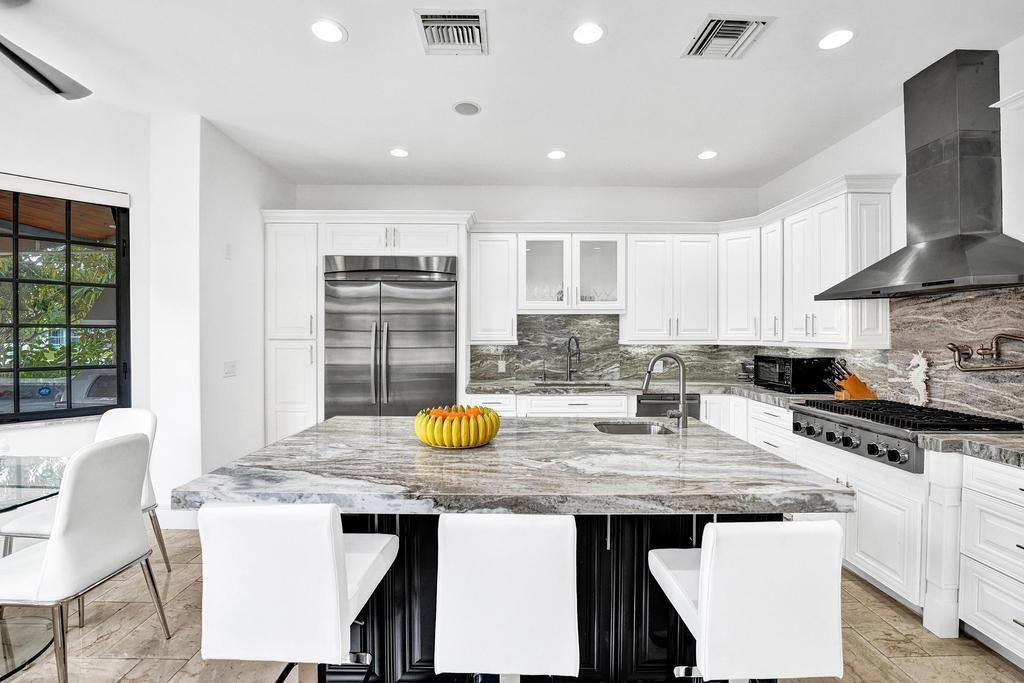 Lighthouse Point - Residential