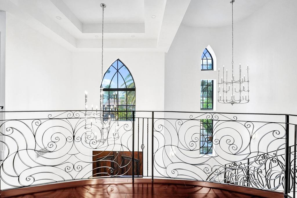 Lighthouse Point - Residential