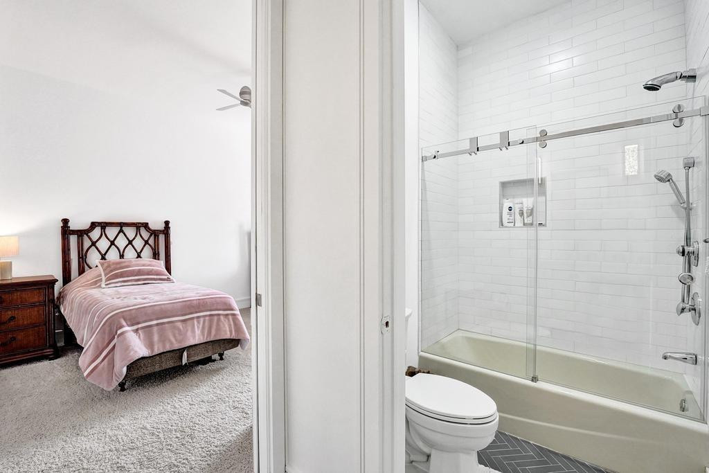 Lighthouse Point - Residential