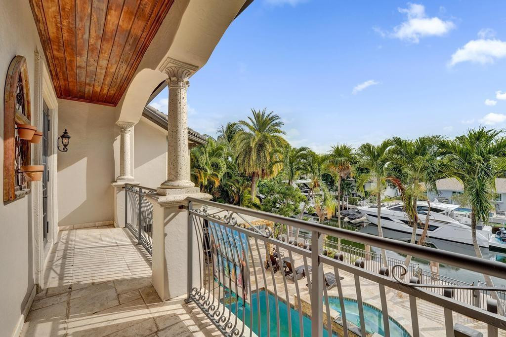 Lighthouse Point - Residential