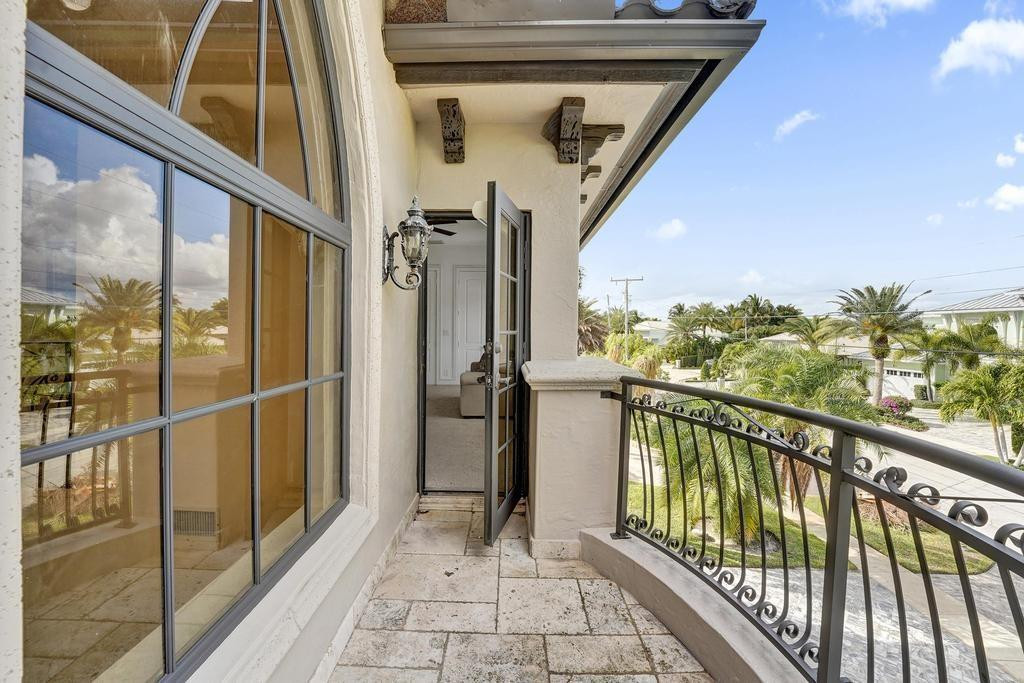 Lighthouse Point - Residential