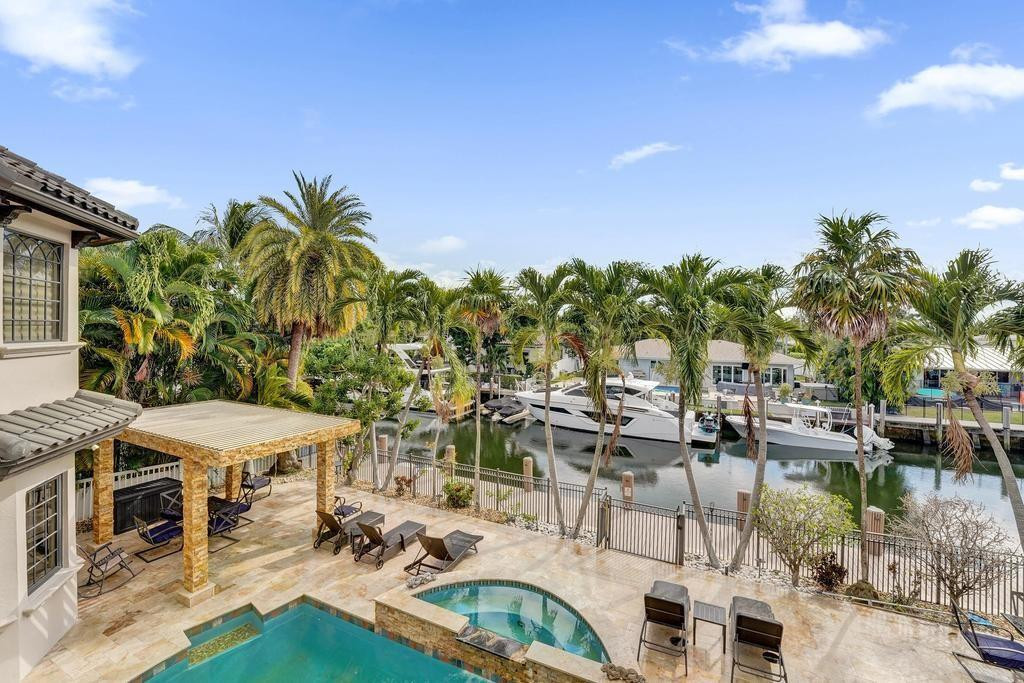 Lighthouse Point - Residential