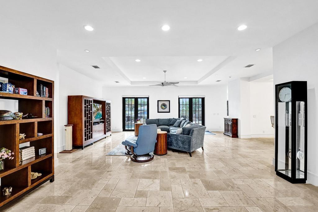 Lighthouse Point - Residential