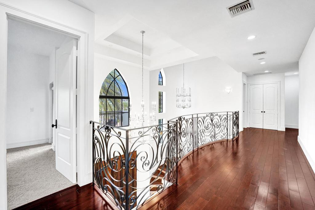 Lighthouse Point - Residential