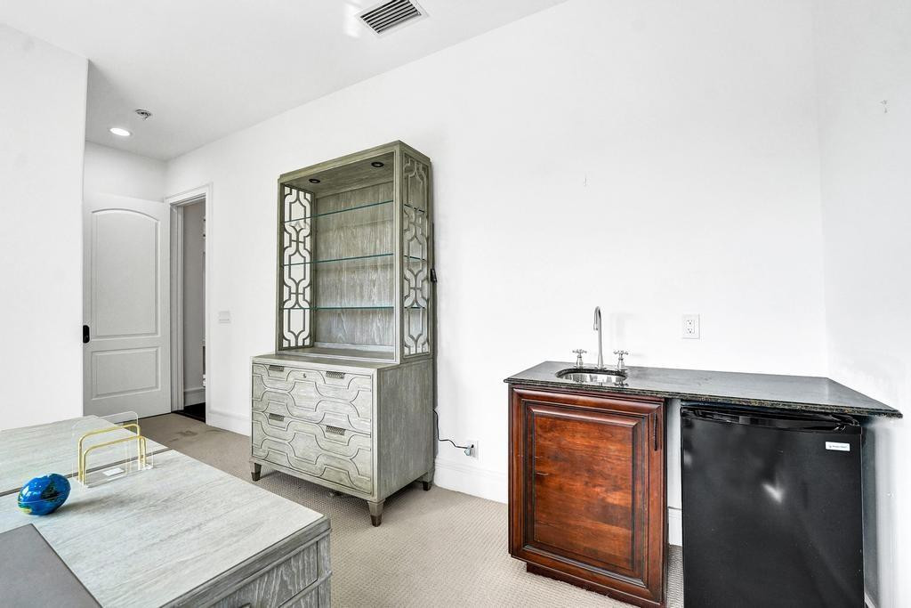 Lighthouse Point - Residential