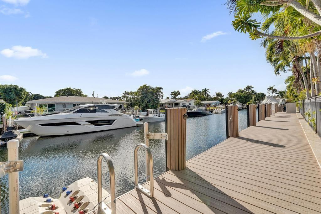 Lighthouse Point - Residential