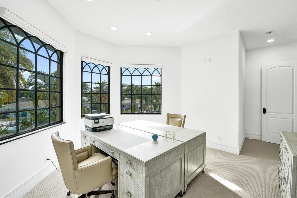 Lighthouse Point - Residential