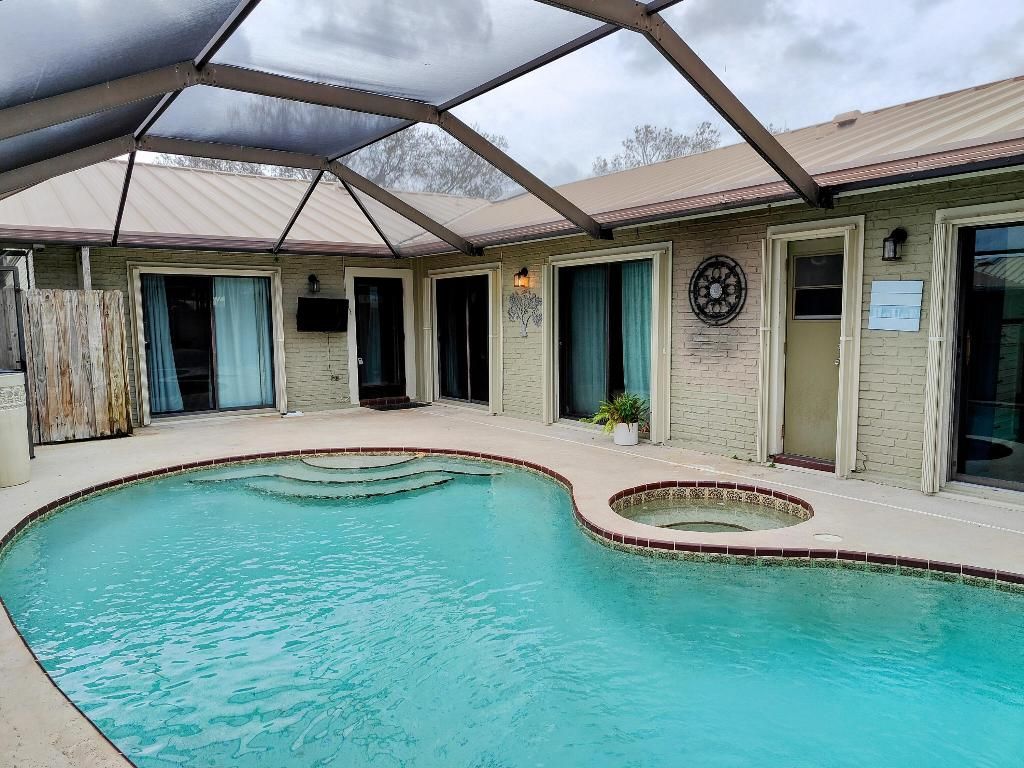 Photo of 5652 Golden Eagle Circle, Palm Beach Gardens, FL 33418 (MLS # R10954969)