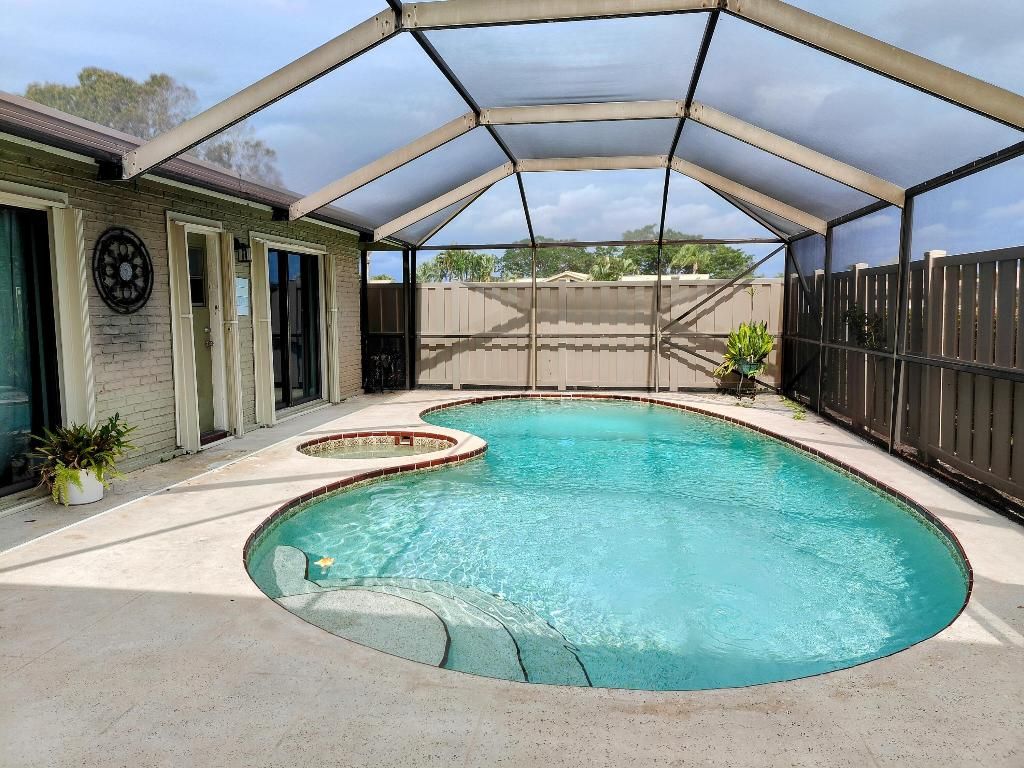 Photo of 5652 Golden Eagle Circle, Palm Beach Gardens, FL 33418 (MLS # R10954969)