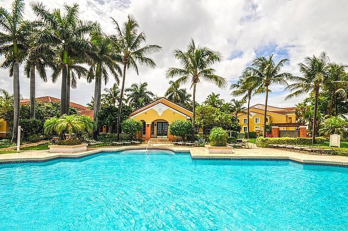 YACHT CLUB ON THE INTRACOASTAL CONDO - Residential Lease