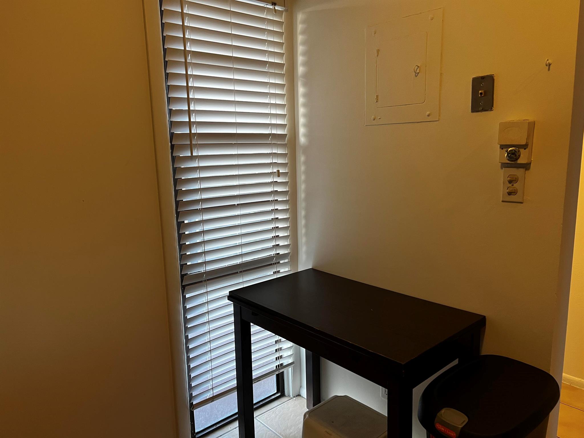 BRAVURA II CONDO - Residential Lease