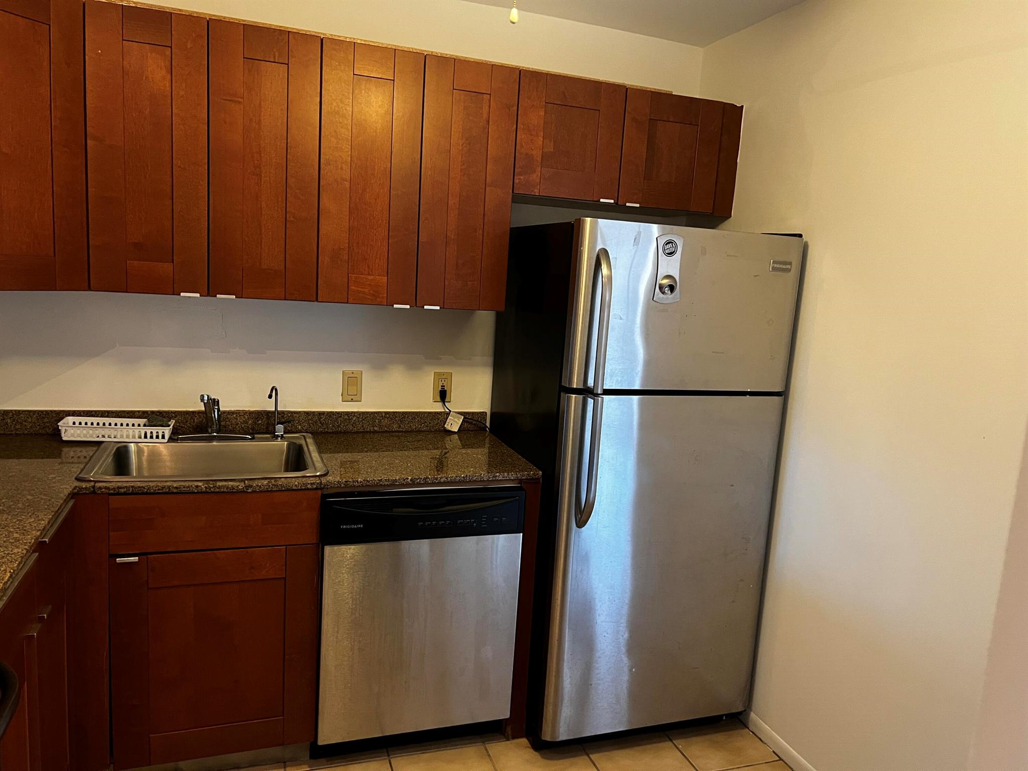 BRAVURA II CONDO - Residential Lease