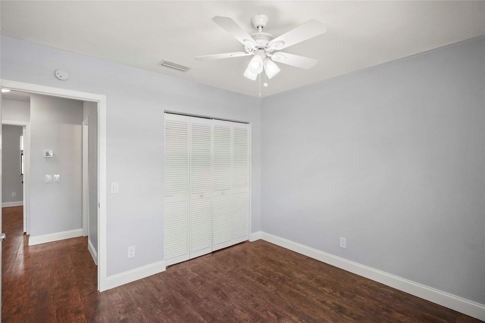 PEMBROKE POINTE SECTION T - Residential