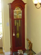 VILLAGE ROYALE GREENHILL - Residential