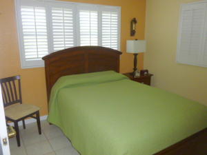 VILLAGE ROYALE GREENHILL - Residential