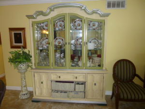 VILLAGE ROYALE GREENHILL - Residential