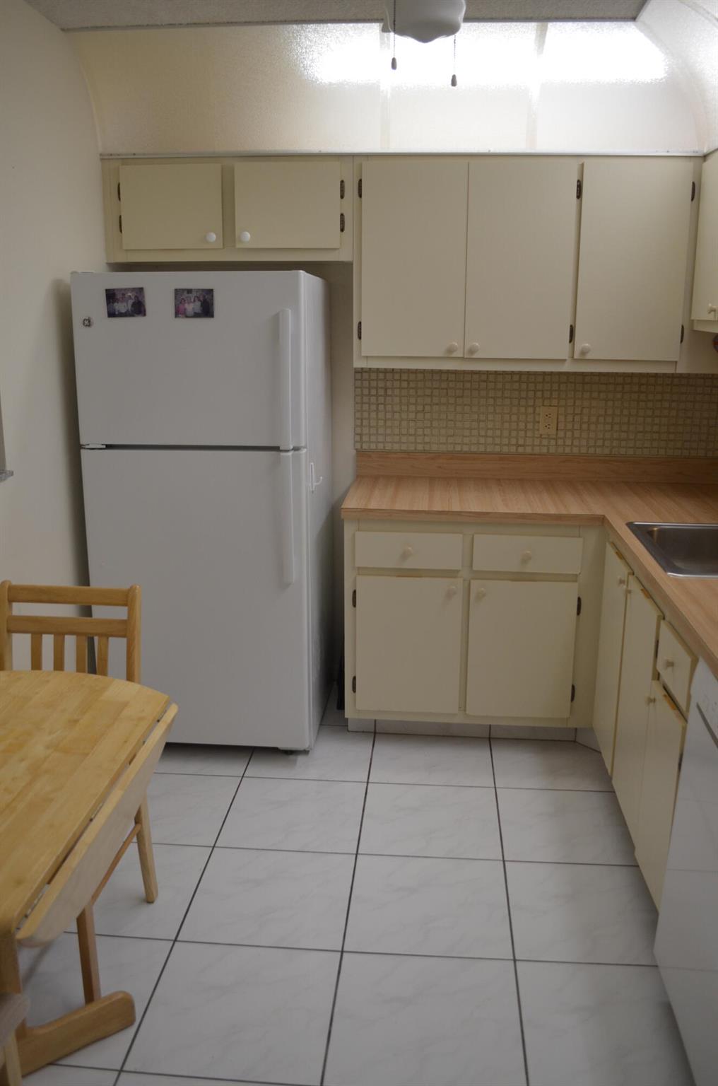 5250 Las Verdes Circle 105