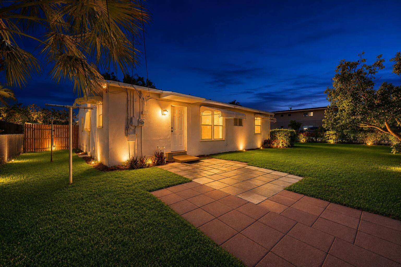 1716 N 25th Avenue, Hollywood FL 33020