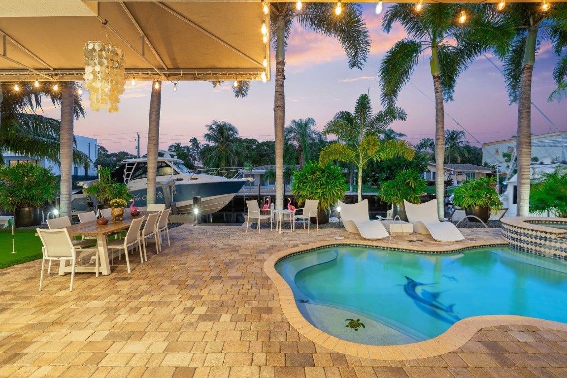 Lighthouse Point - Residential