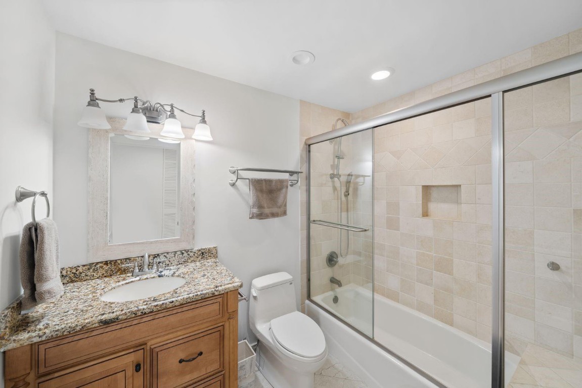 Lighthouse Point - Residential