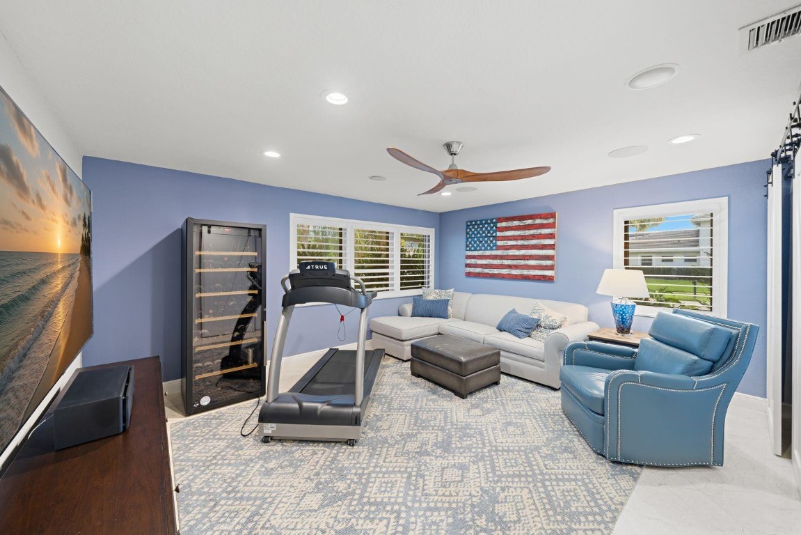 Lighthouse Point - Residential