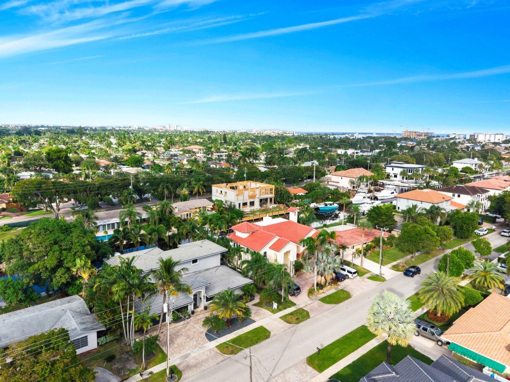 Lighthouse Point - Residential