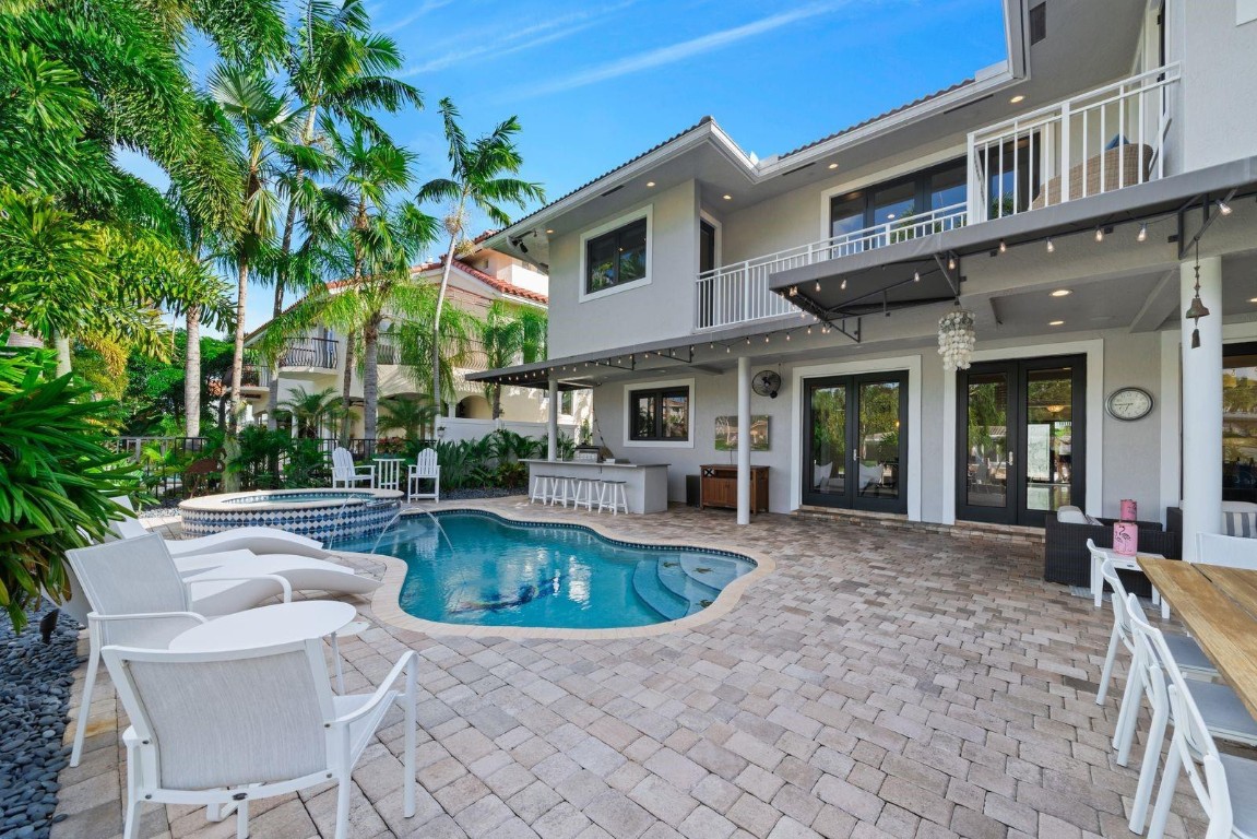 Lighthouse Point - Residential