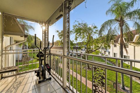 A home in Deerfield Beach