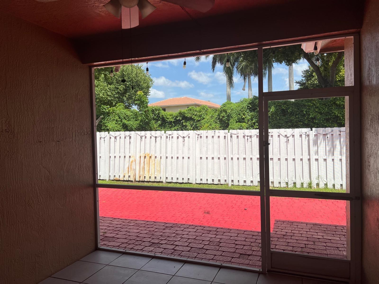 Pod 6 At Monarch Lakes 16 - Residential Lease