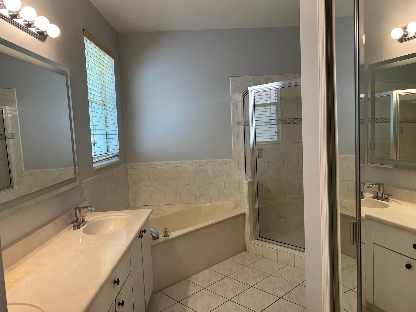 Pod 6 At Monarch Lakes 16 - Residential Lease