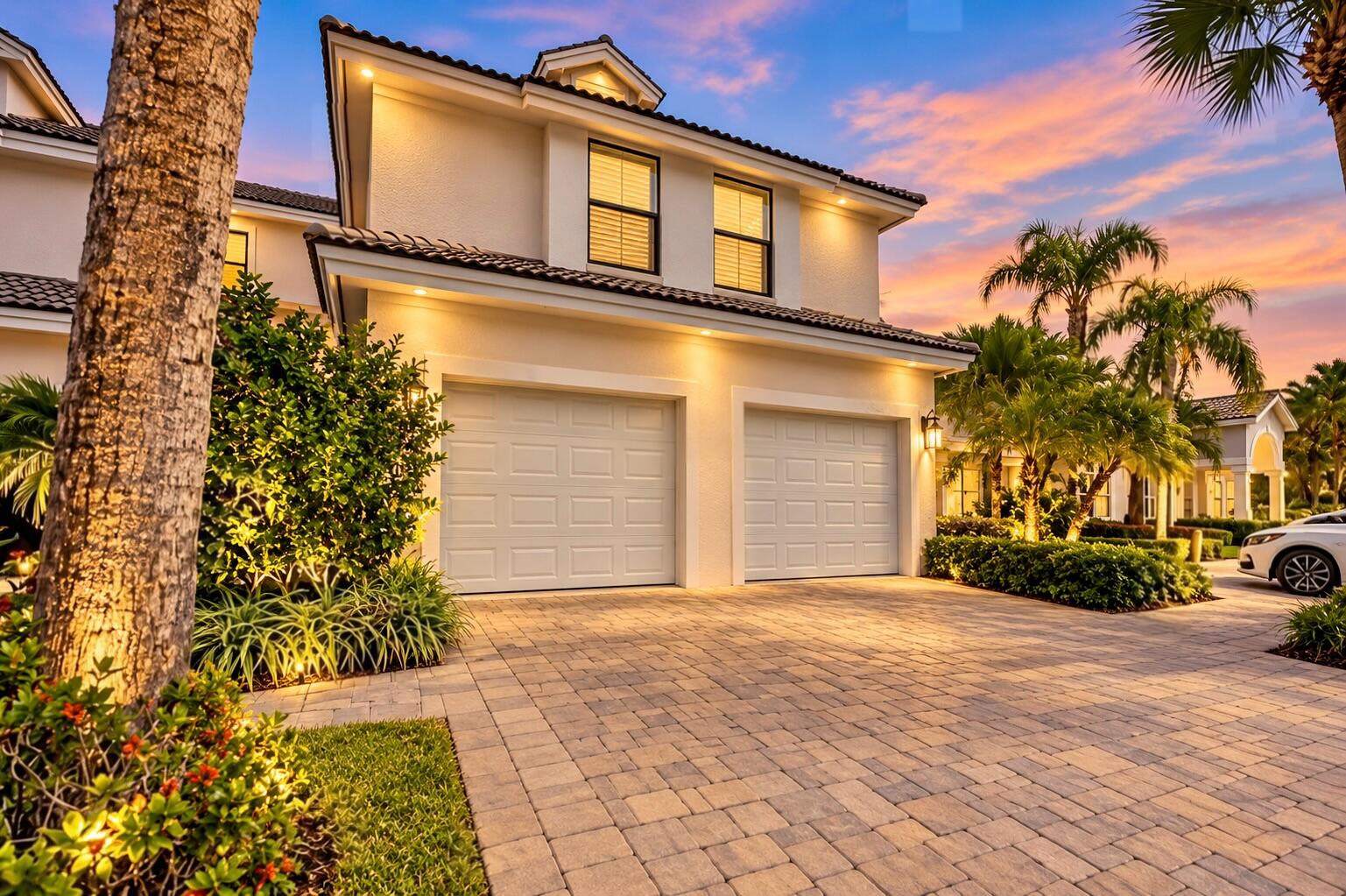 3107 FAIRWAY Drive N