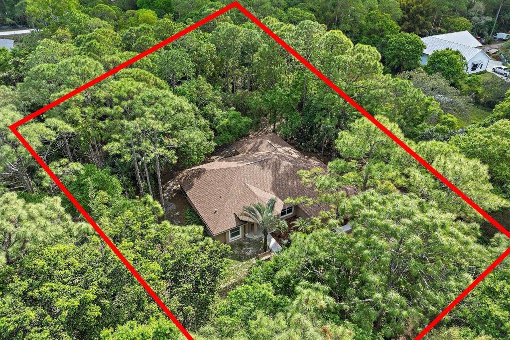 Photo of 18174 127th Drive N, Jupiter, FL 33478 (MLS # R11064016)