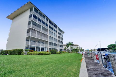 A home in Deerfield Beach