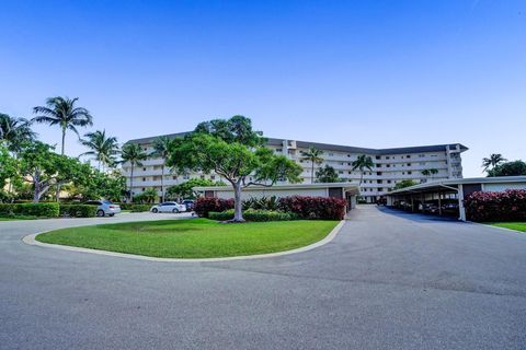 A home in Deerfield Beach