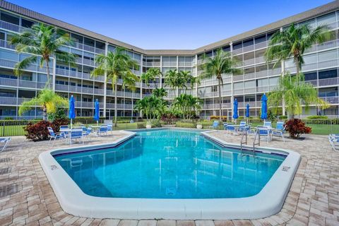 A home in Deerfield Beach