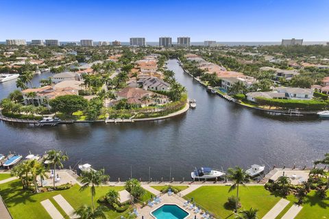 A home in Deerfield Beach