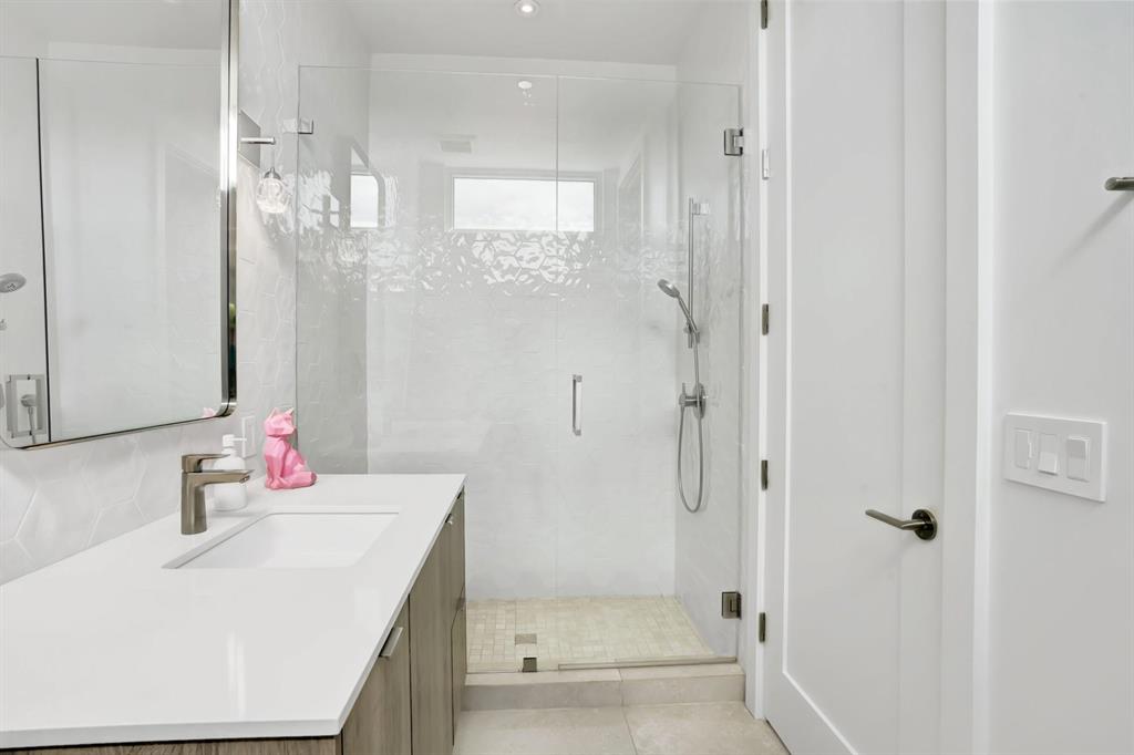 LAKE IDA GARDENS AMD PL - Residential