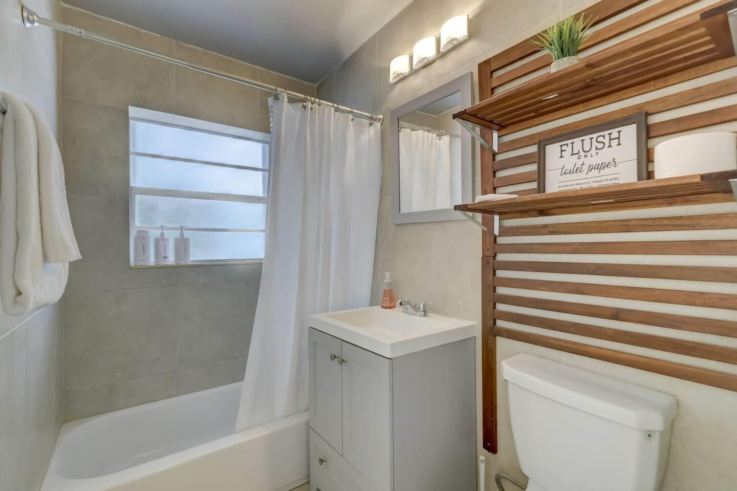 Oakland Ocean Mile Add 29 - Residential Income