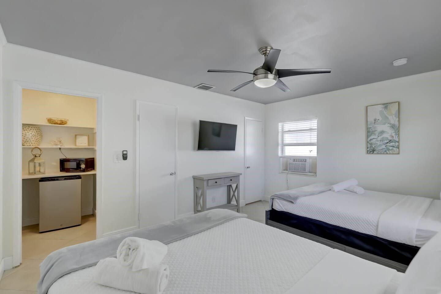 Oakland Ocean Mile Add 29 - Residential Income