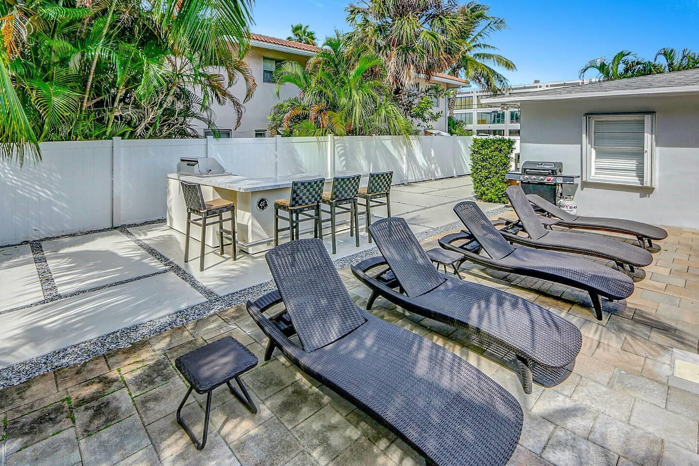 Oakland Ocean Mile Add 29 - Residential Income