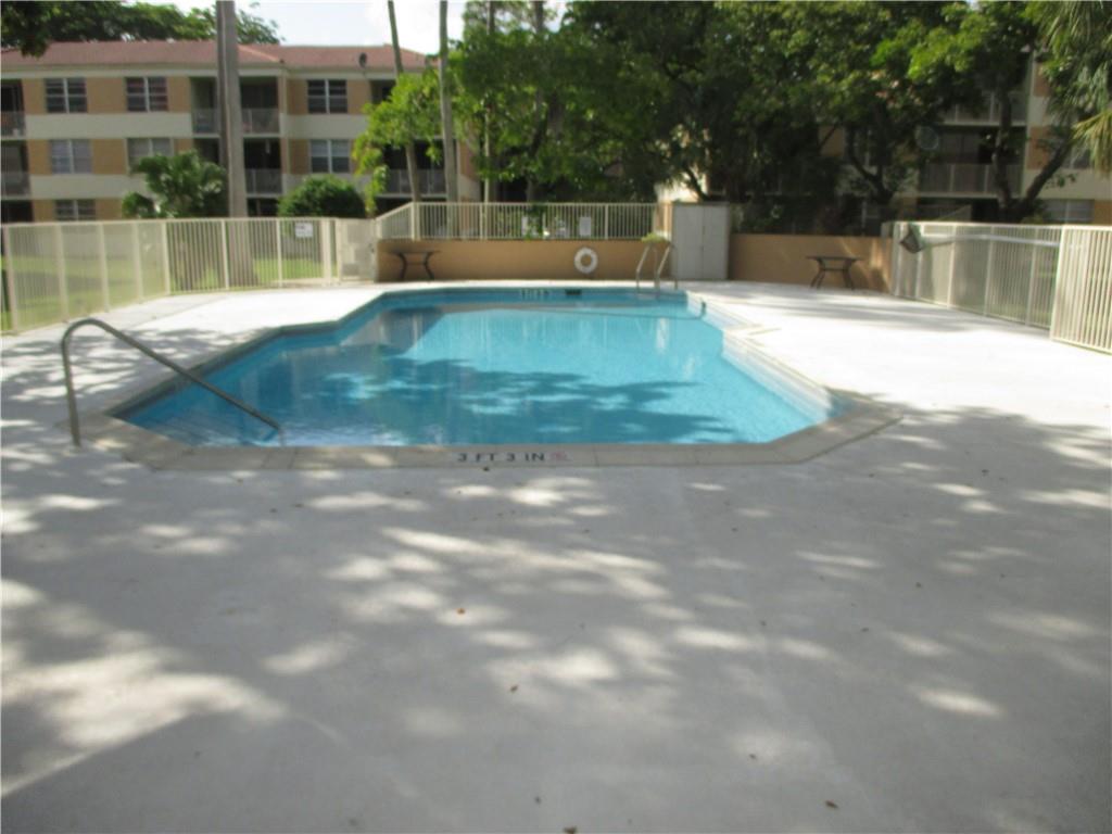 CORAL SPRINGS STATES - Residential