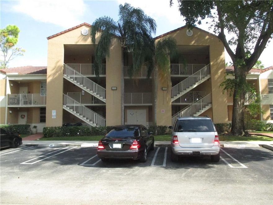 Excellent location, 2 bedrooms 2 baths, updated, just painted. SS appliances like new, A/C  2 years old, washer and dryer in unit. Pool view. Bedrooms have a walk-in closets. Breakfast nook area. Relax at your balcony.  Community next to Forest Hill Park with baseball field, volleyball and tennis court, play ground and BBQ area that you can enjoy with your family. No minimum down payment by association. No minimum down payment by association.Community has reserves by the association