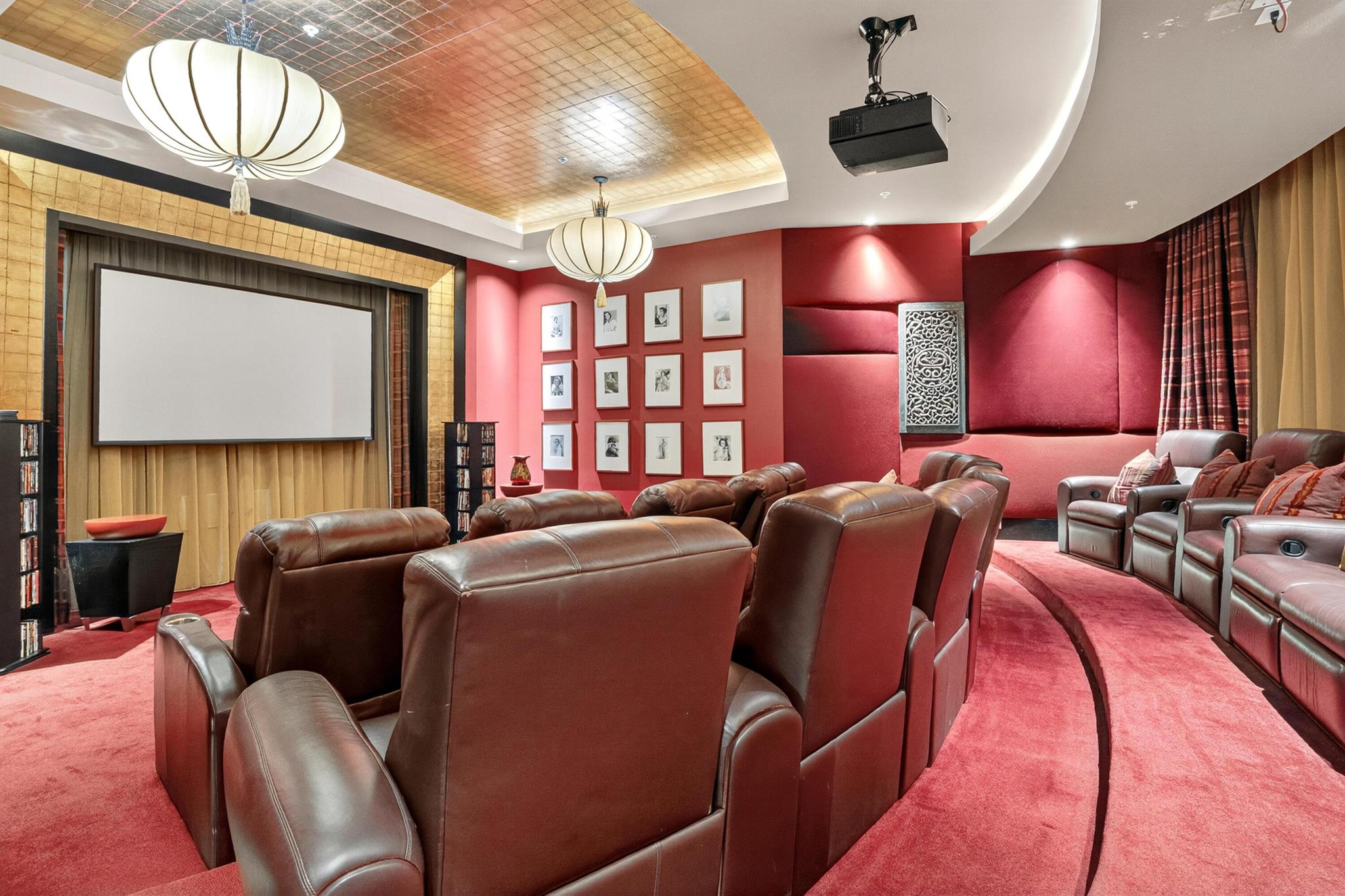 PLAZA AT OCEANSIDE (THE) - Residential