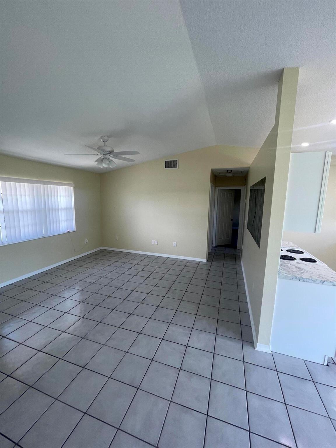 PORT ST LUCIE SECTION 9 - Residential Lease
