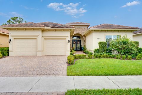 A home in Port St Lucie